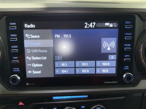 Used 2023 Toyota Tacoma TRD Off-Road w/ Technology Package image 20