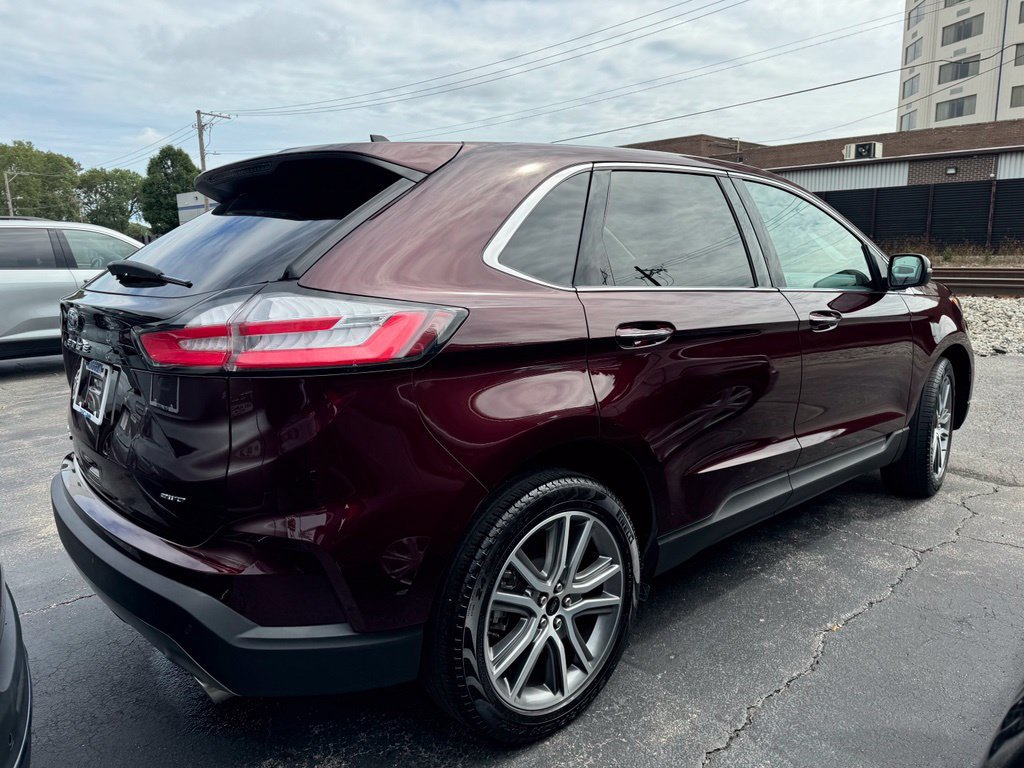 Used 2024 Ford Edge Titanium AWD/4WD image 3