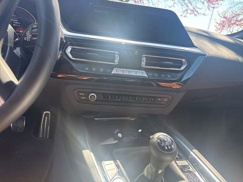 Used 2025 BMW Z4 M40i w/ Edition image 21