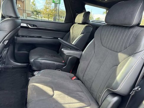 Used 2024 Hyundai Palisade Calligraphy image 15