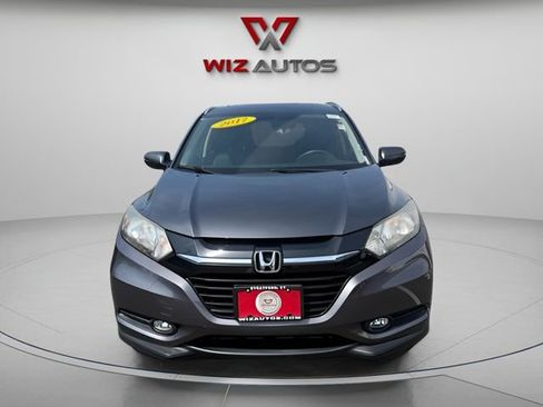 Used 2017 Honda HR-V EX-L image 2
