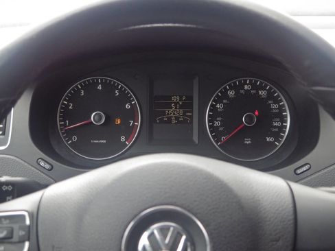 Used 2012 Volkswagen Jetta SE image 8