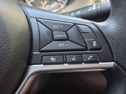 Certified 2023 Nissan Sentra SV FWD image 13