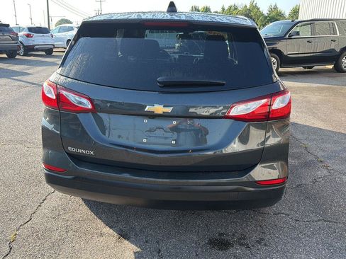 Used 2019 Chevrolet Equinox LS w/ LS Convenience Package FWD image 10