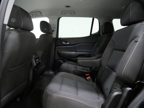 Used 2023 GMC Acadia SLE FWD image 24