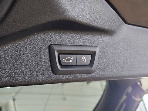 Used 2023 BMW X5 xDrive40i AWD/4WD image 18