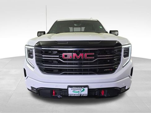 Used 2025 GMC Sierra 1500 AT4 w/ AT4 Premium Package AWD/4WD image 2