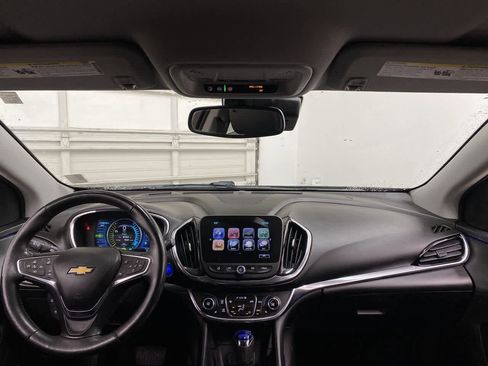 Used 2017 Chevrolet Volt Premier w/ Driver Confidence II Package image 11