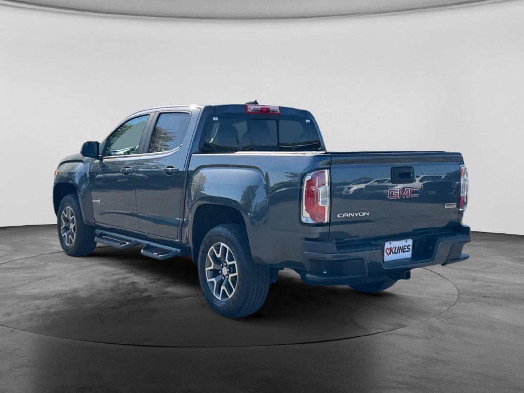 Used 2016 GMC Canyon SLE AWD/4WD image 5