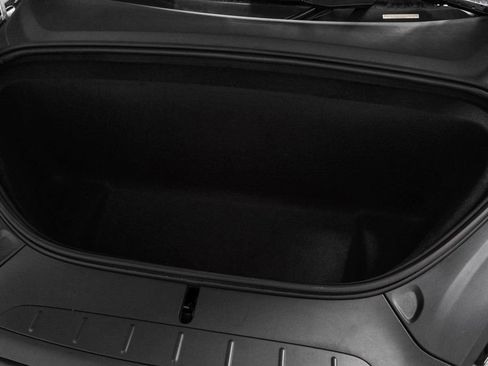 Used 2022 Tesla Model X image 40