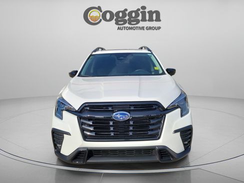 Used 2025 Subaru Ascent Onyx Edition AWD/4WD image 5