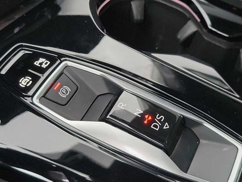 Certified 2025 Audi Q5 Premium Plus AWD/4WD image 37