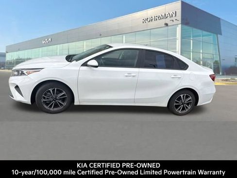 Certified 2023 Kia Forte LXS image 1