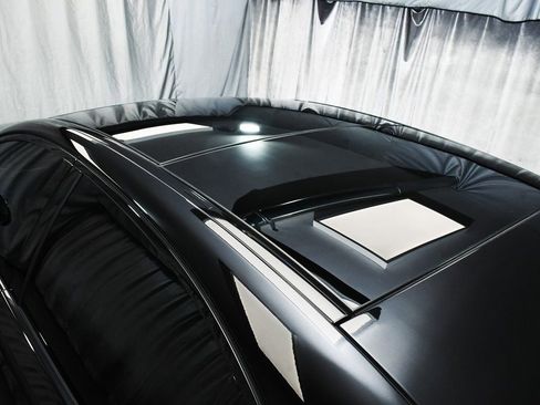 Used 2025 Mercedes-Benz S 63 AMG S w/ AMG Night Package image 91