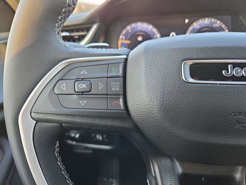 New 2025 Jeep Grand Cherokee Altitude RWD image 23