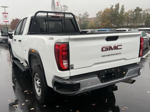 Used 2024 GMC Sierra 2500 Pro w/ Convenience Package image 5