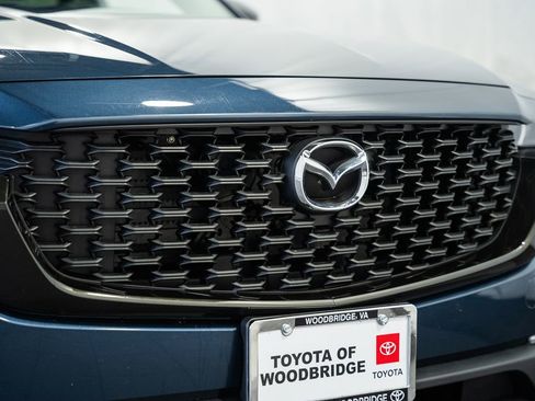 Used 2025 MAZDA CX-50 AWD 2.5 S w/ Premium Package image 14