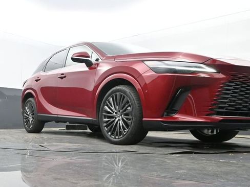 Used 2024 Lexus RX 350 FWD w/ Convenience Package image 9