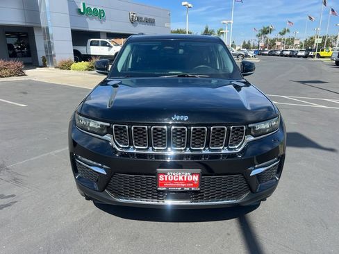 Used 2023 Jeep Grand Cherokee 4WD 4xe image 4