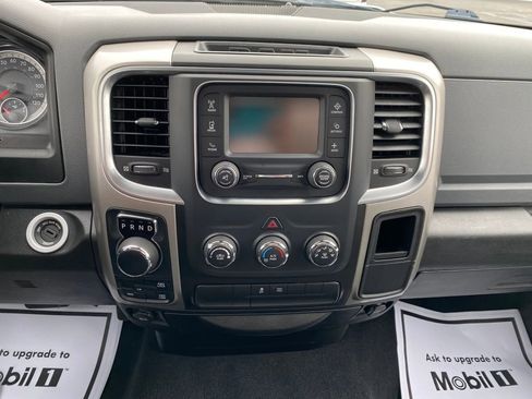 Used 2020 RAM 1500 Classic SLT image 19