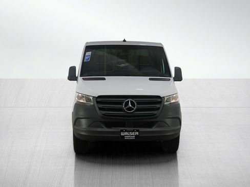 Used 2021 Mercedes-Benz Sprinter 2500 image 8