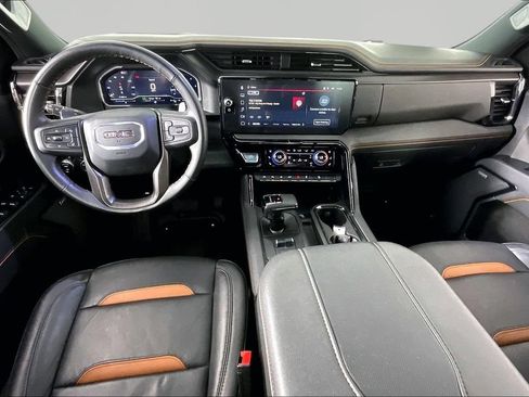 Certified 2024 GMC Sierra 1500 AT4 w/ Technology Package AWD/4WD image 8