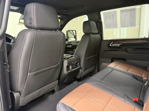 Certified 2024 Chevrolet Silverado 2500 High Country AWD/4WD image 20