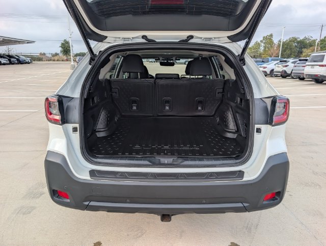 Certified 2025 Subaru Outback Onyx Edition XT AWD/4WD image 29