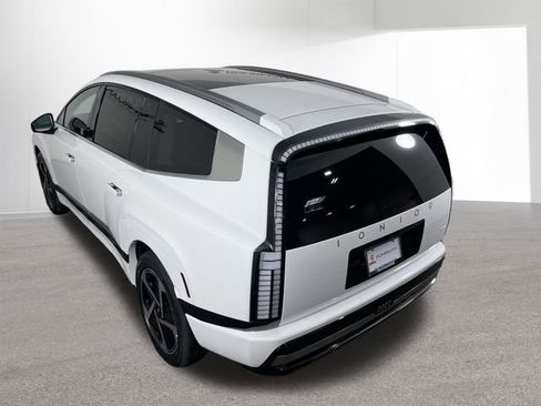 New 2026 Hyundai Ioniq 9 Calligraphy image 38