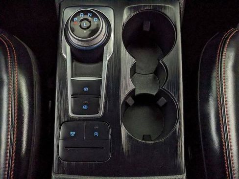 Certified 2024 Ford Escape ST-Line AWD/4WD image 8