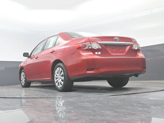 Used 2012 Toyota Corolla LE FWD image 18