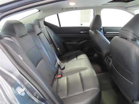 Used 2022 Nissan Altima 2.5 SL FWD image 33