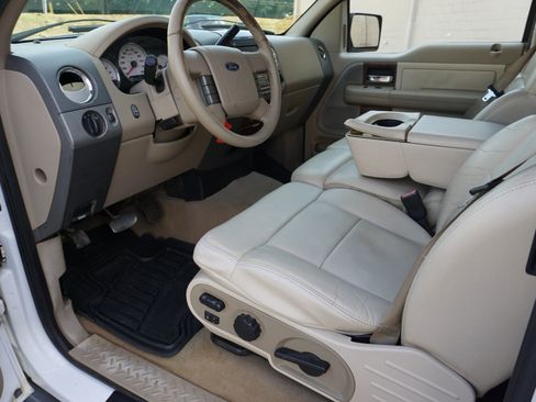 Used 2004 Ford F150 Lariat image 21