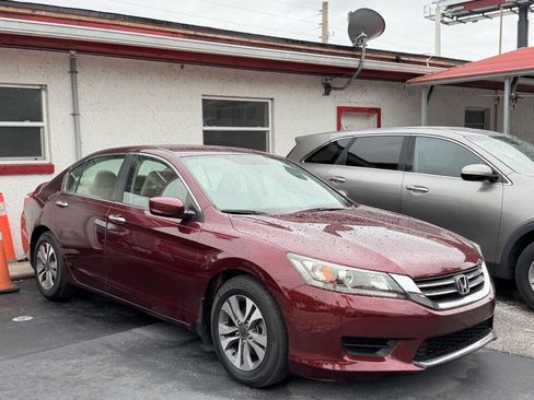 Used 2013 Honda Accord LX image 2