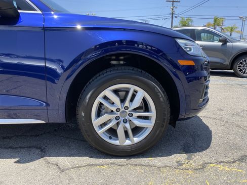Used 2020 Audi Q5 2.0T Premium w/ Convenience Package AWD/4WD image 30
