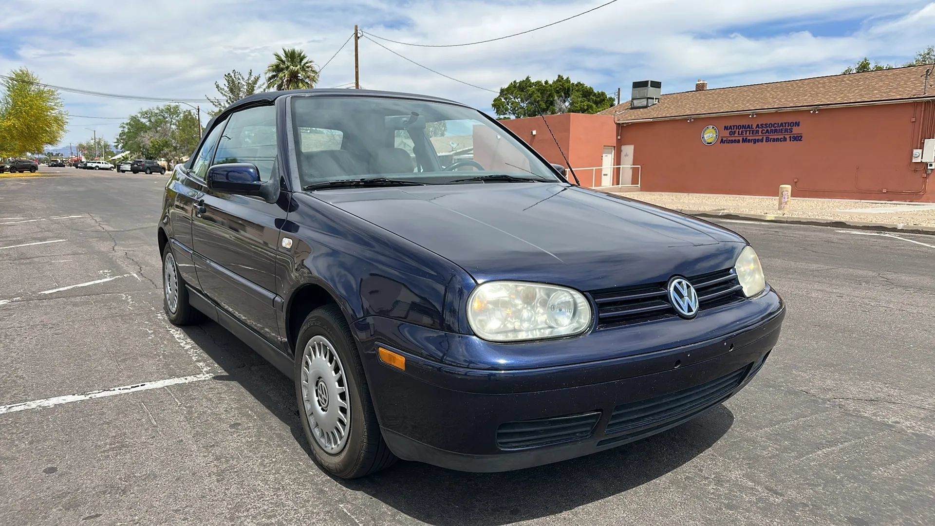 Used 2002 Volkswagen Cabrio GLS FWD image 27