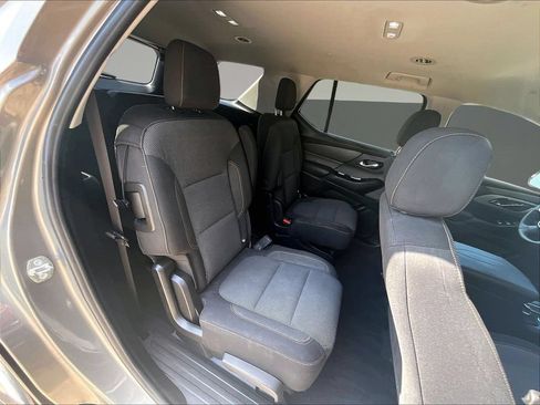 Used 2018 Chevrolet Traverse LT AWD/4WD image 27