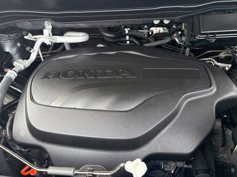 Certified 2022 Honda Pilot Special Edition image 42