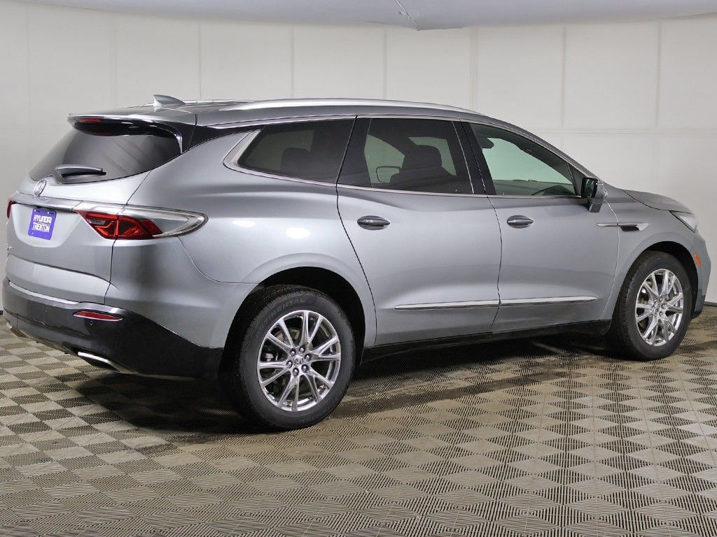 Used 2023 Buick Enclave Essence w/ Experience Buick Package AWD/4WD image 12