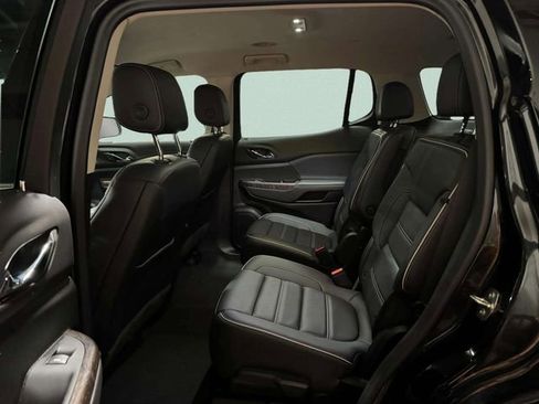 Used 2023 GMC Acadia Denali w/ Denali Technology Package AWD/4WD image 27