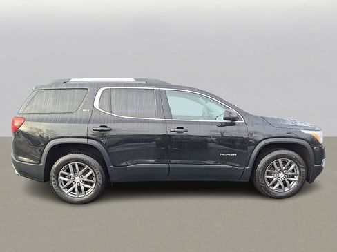 Used 2017 GMC Acadia SLT image 4