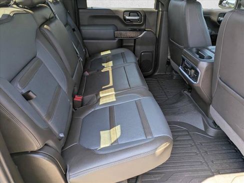 Used 2020 GMC Sierra 2500 Denali w/ Denali Ultimate Package AWD/4WD image 18
