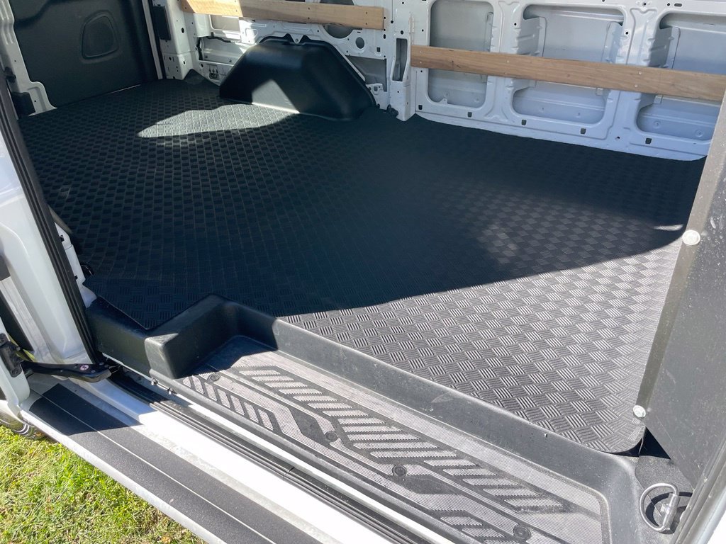 Used 2025 Ford Transit 250 Low Roof w/ Exterior Upgrade Package RWD image 10