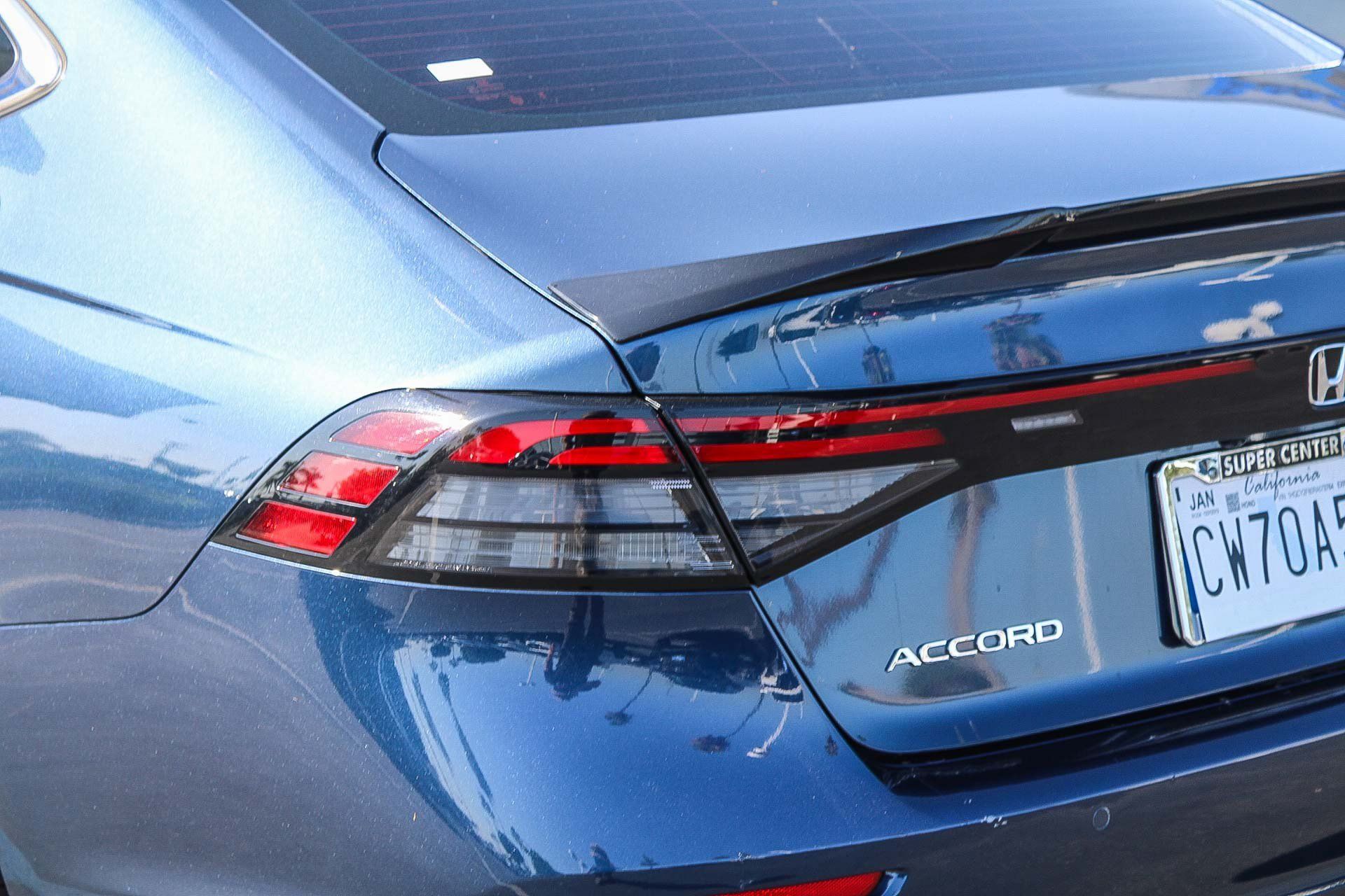 Used 2024 Honda Accord Touring image 10