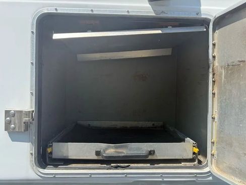 Used 2013 GMC Sierra 3500 W/T image 12