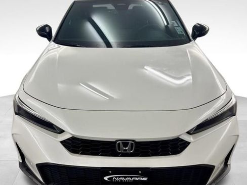 Used 2025 Honda Civic Sport image 3