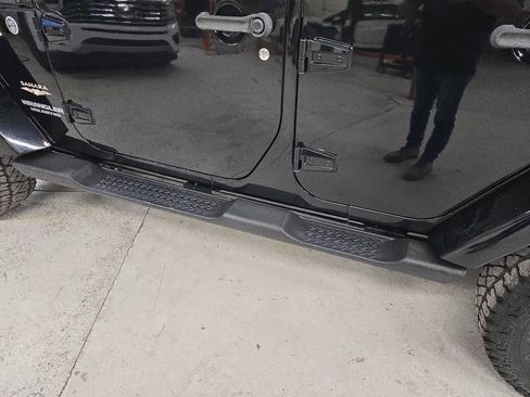 Used 2013 Jeep Wrangler Unlimited Sahara w/ Trailer Tow Group image 7