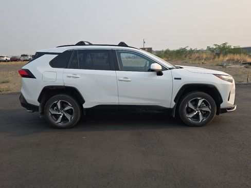Certified 2024 Toyota RAV4 SE w/ Weather & Moonroof Package AWD/4WD image 9