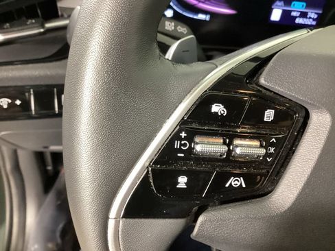 Used 2023 Kia Niro EX w/ EX Cold Weather Package FWD image 18
