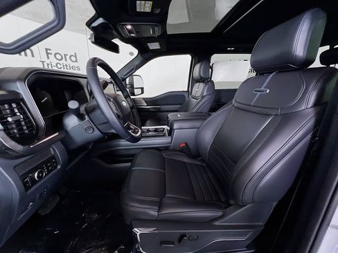 New 2026 Ford F350 Platinum w/ Tremor Off-Road Package AWD/4WD image 25